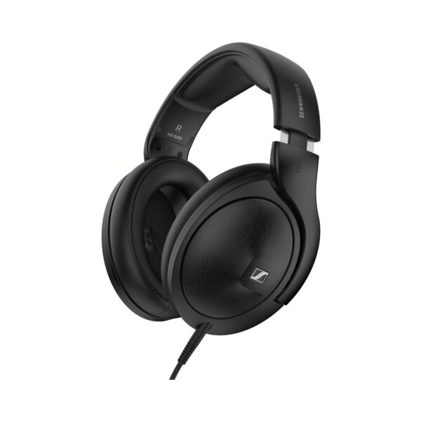 AVStore-Sennheiser-HD--S-Front-Angled-View- jpg