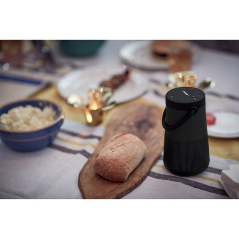 AVStore-Bose-SoundLink-Revolve -II-Lifestyle-Triple-Black jpg