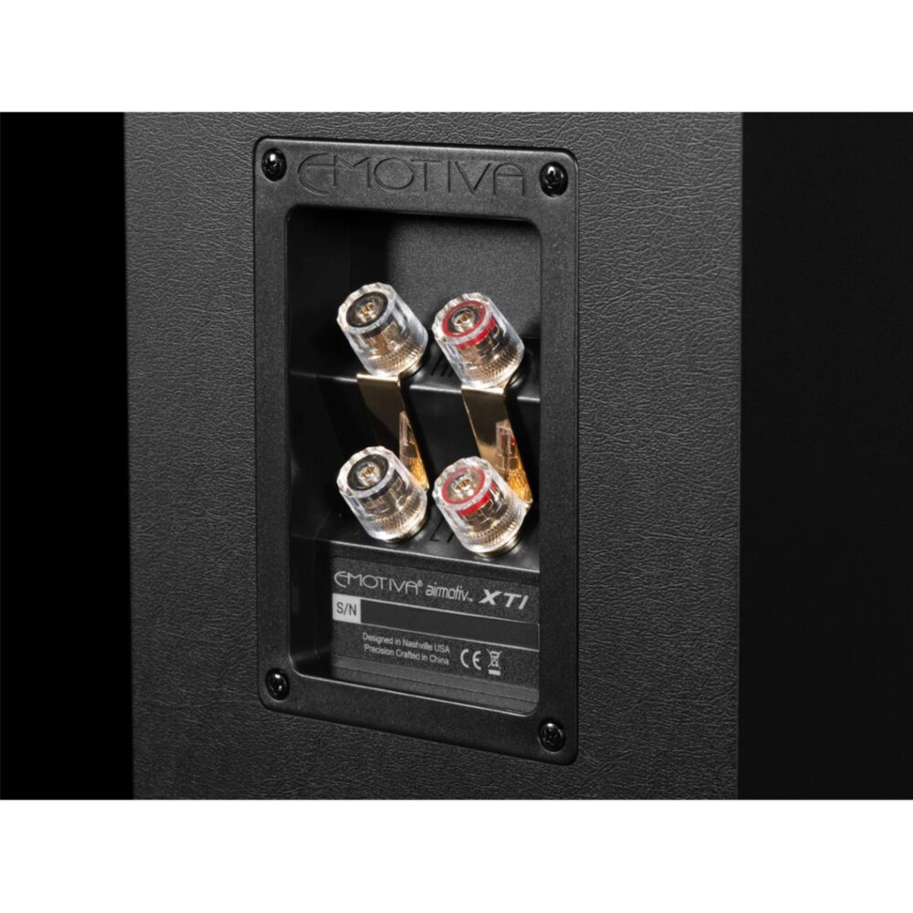 AVStore-Airmotiv-XT--Back-Close-Up-View jpg
