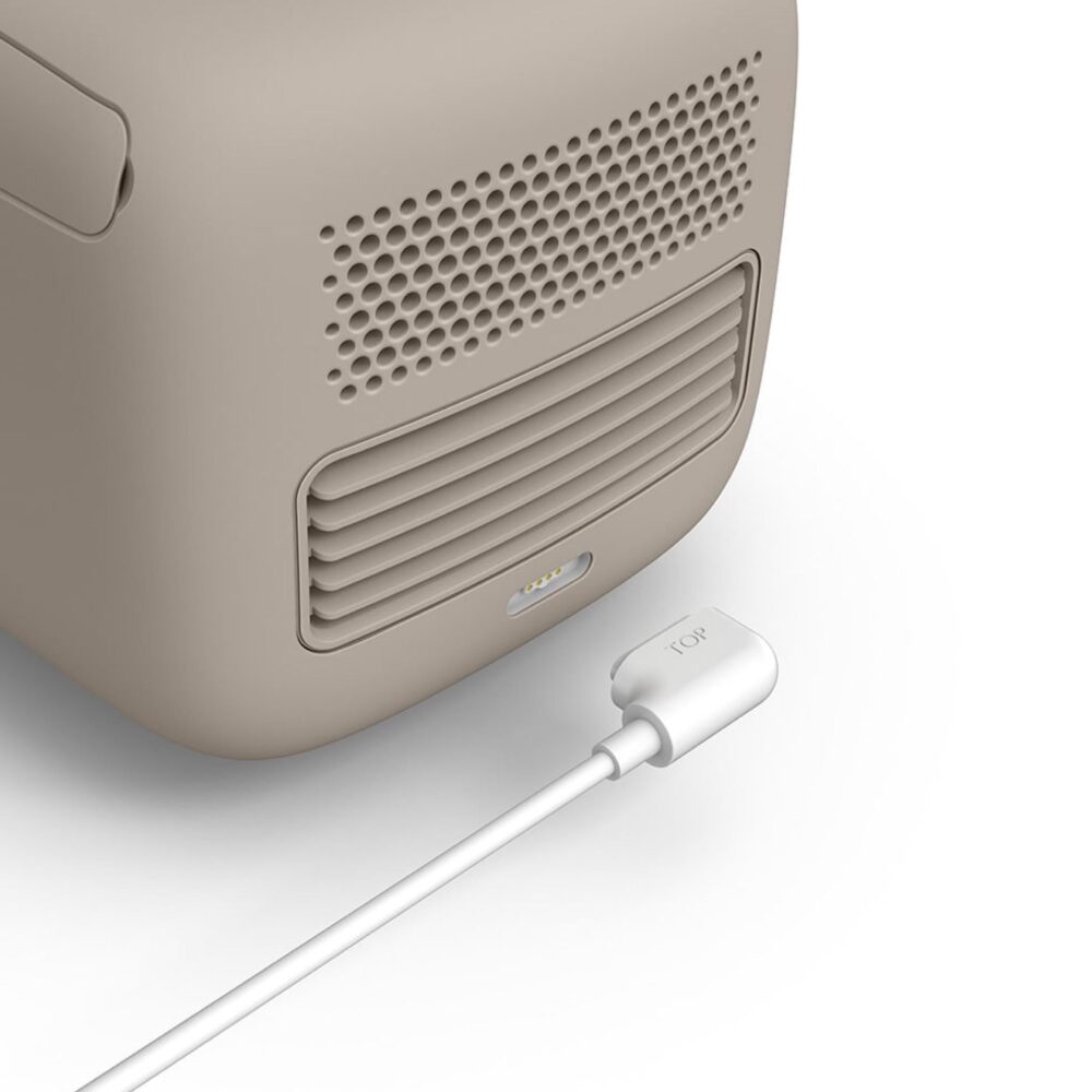 AVStore-BenQ-GS-Charger jpg