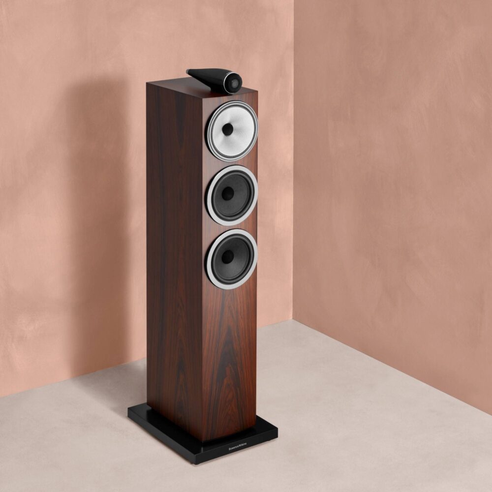 AVStore-Bowers-Wilkins--S-Walnut-Wallpaper jpg